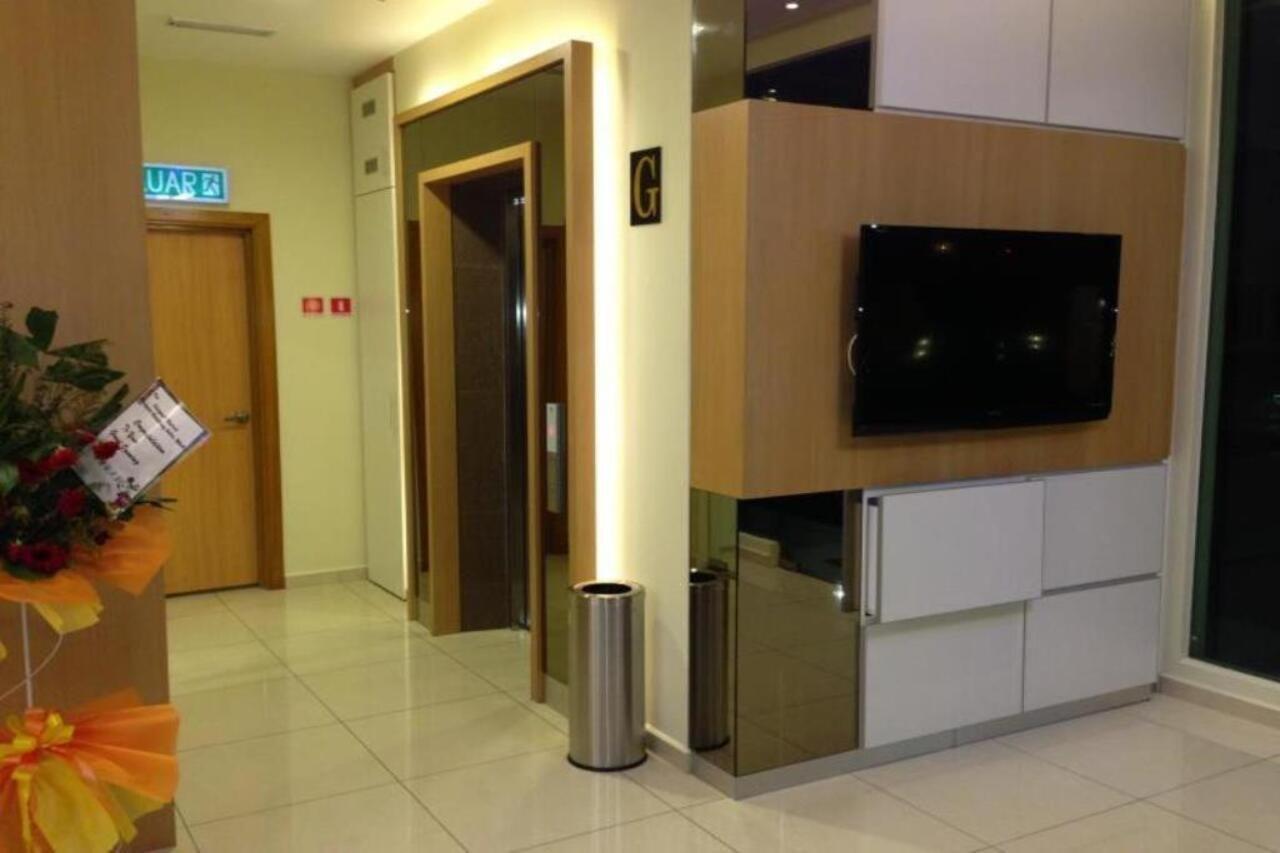 Caspari Hotel Tampin Exterior foto